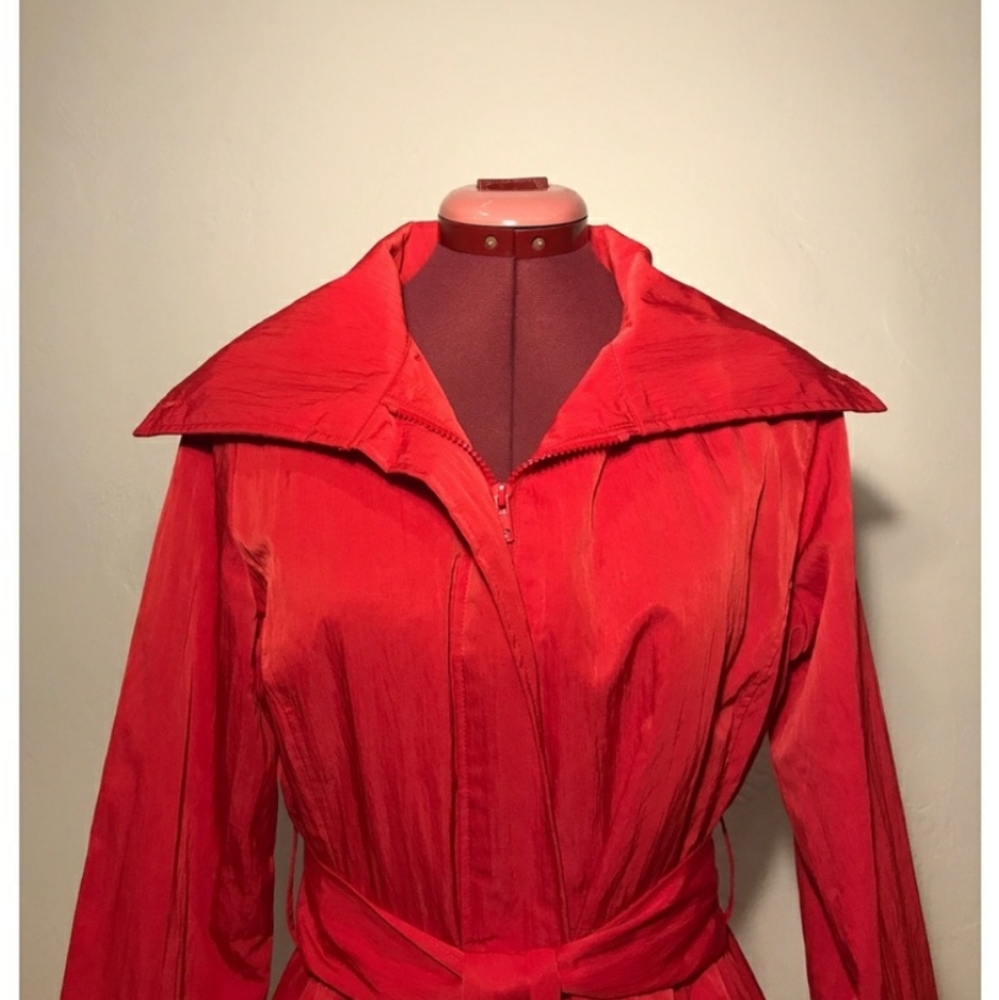 Bubble Hem Jacket - image 4
